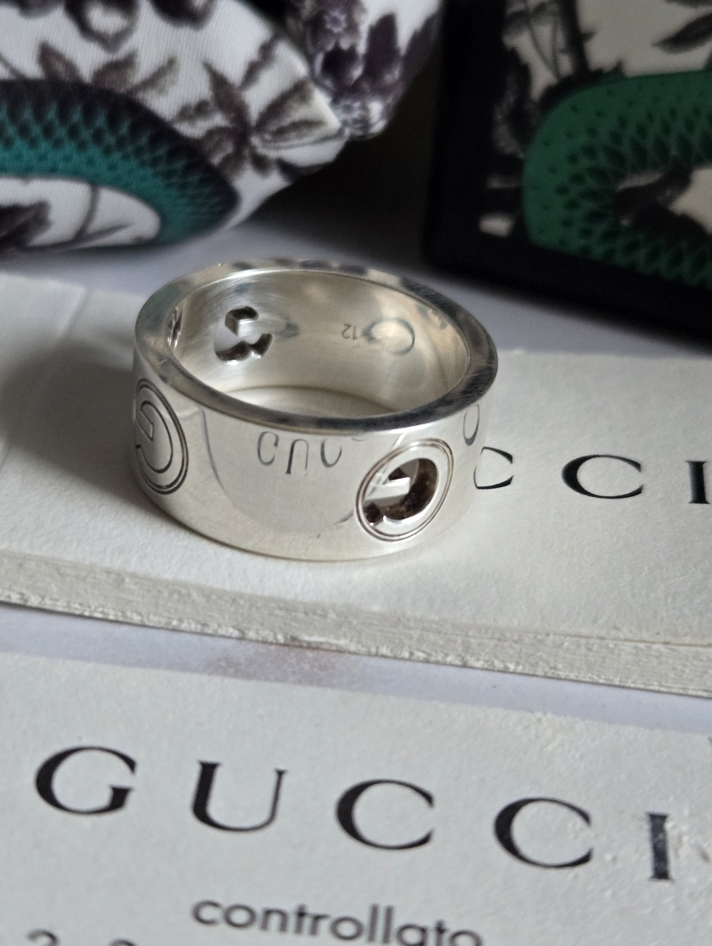 GUC Gucci Sterling Silver Interlocking G Band Ring Size IT 12 US 6 With Box